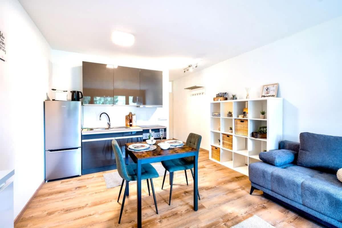 Relaxapartments Black Forest Emotion Mit Sonnenbalkon Mit Blick Auf Den Kurpark, Schnelles Internet, Naehe Triberger Wasserfaelle, Fuer Bis Zu 2 Personen Schönwald Exterior photo